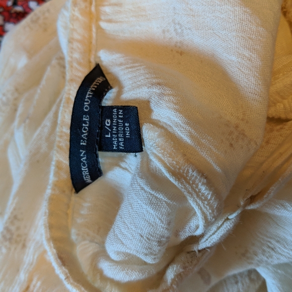 Cream crop tank top with sequins - Picture 4 of 4